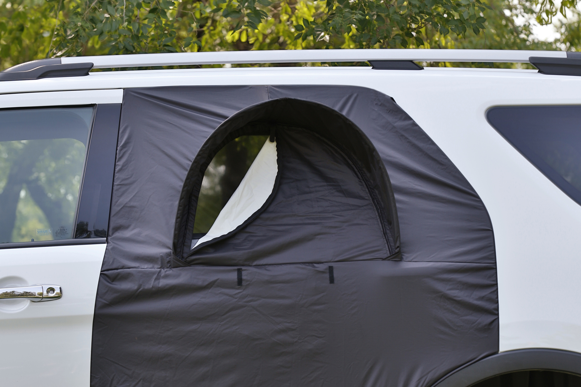 Roadie Products Outdoor Gear The Overnighter SUV Door Cover
